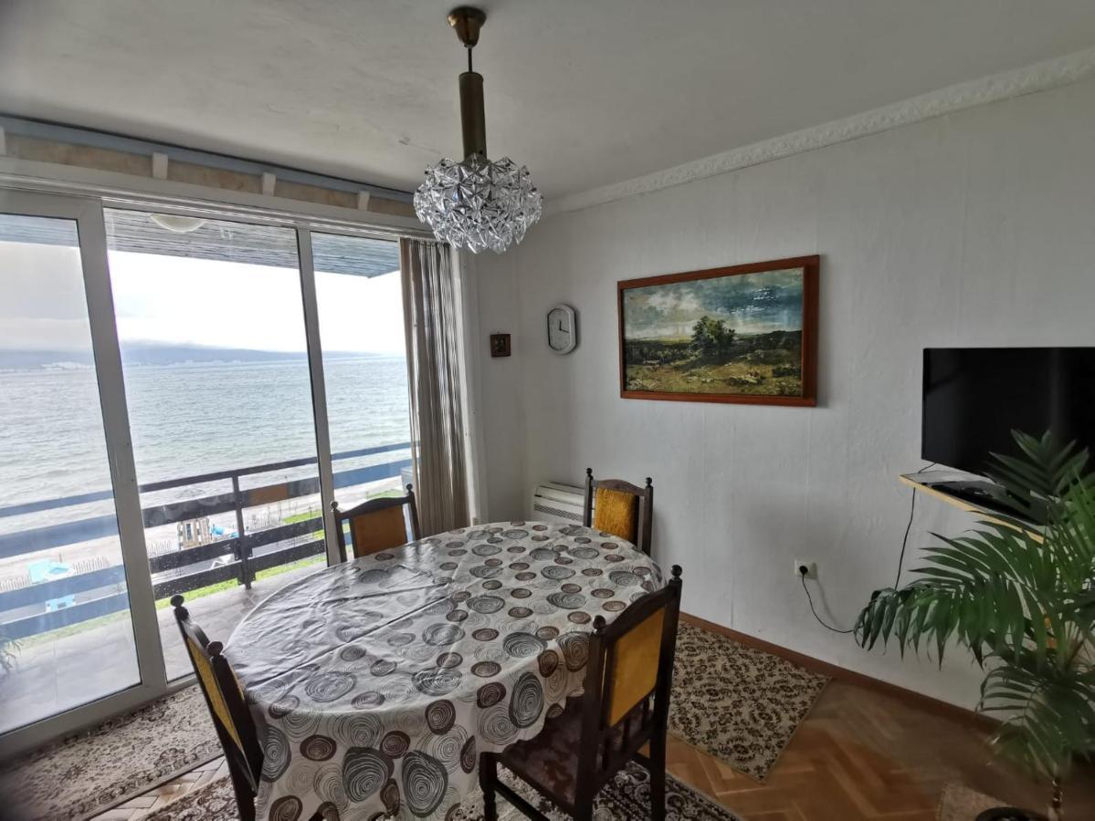 Coastal Guest House Nesebar Esterno foto